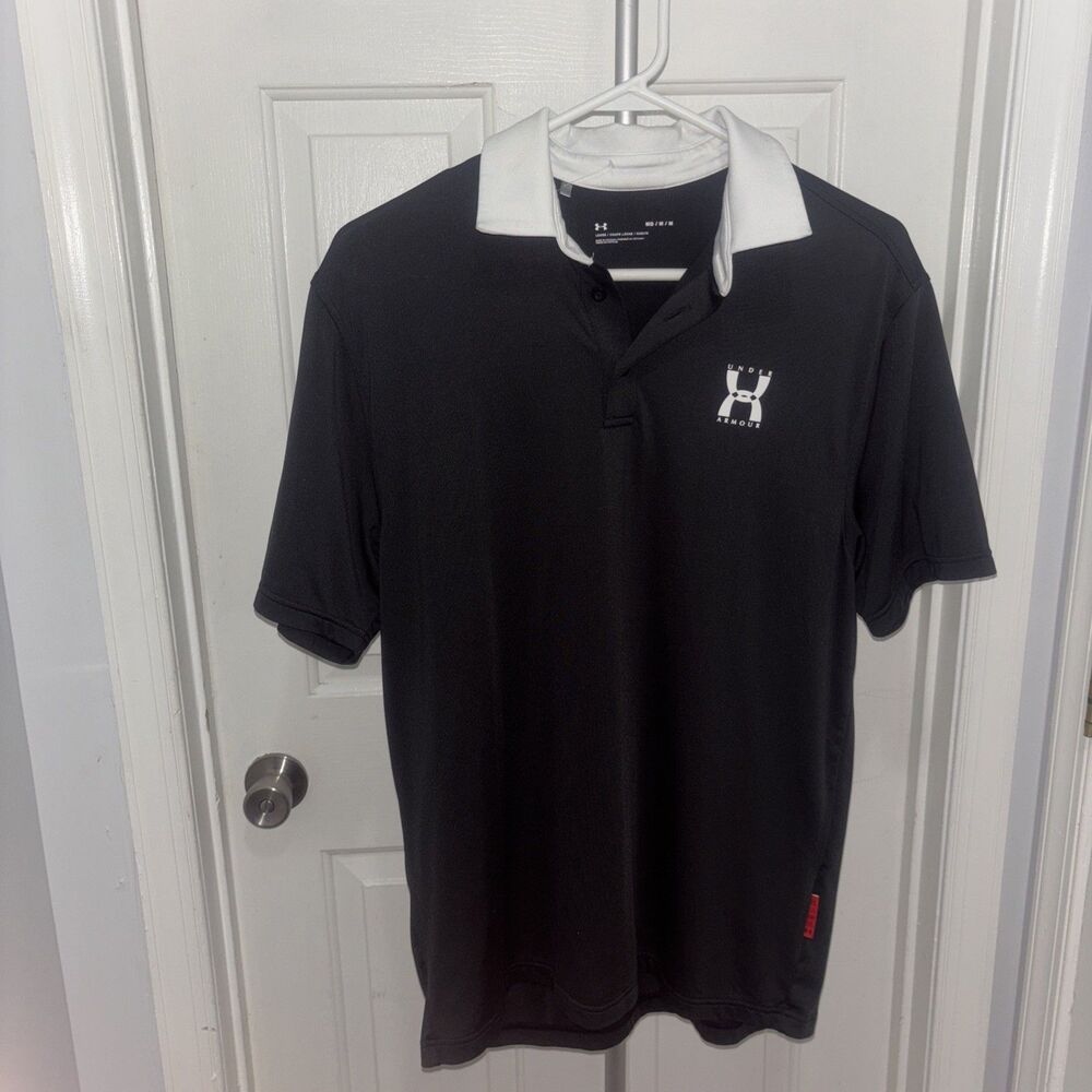 Under Armour Men's Polo Shirt Black Size Medium Loose Fit Short Sleeve